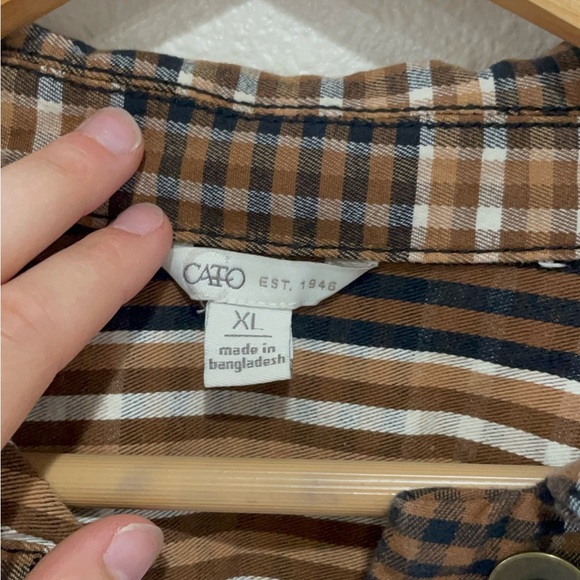 Cato Brown Plaid Cropped Jacket - Picture 2 of 14